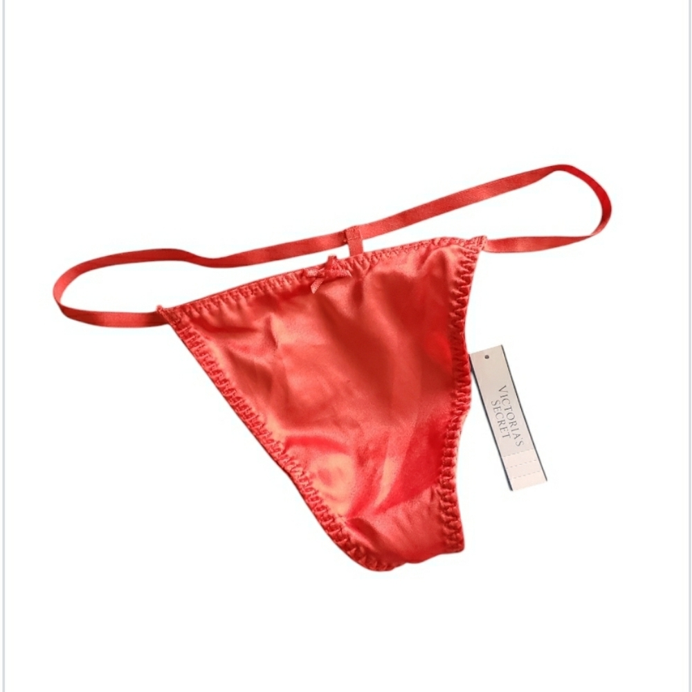Victoria's secret g string panty size small